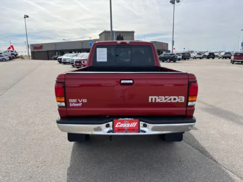 More photos of 2000 Mazda B3000 SE at Cassill Motors, IA