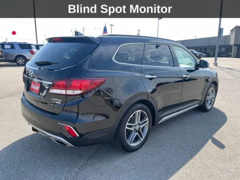 More photos of 2017 Hyundai Santa Fe Limited Ultimate at Cassill Motors, IA