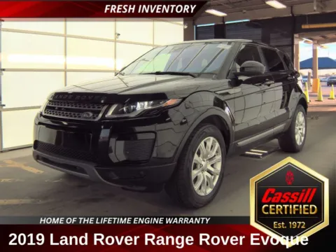 Black 2019 Land Rover Range Rover Evoque SE for sale in Cedar Rapids, IA