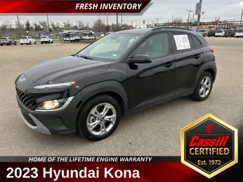 Black 2023 Hyundai Kona SEL for sale in Cedar Rapids, IA