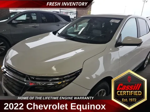 White 2022 Chevrolet Equinox LT for sale in Cedar Rapids, IA