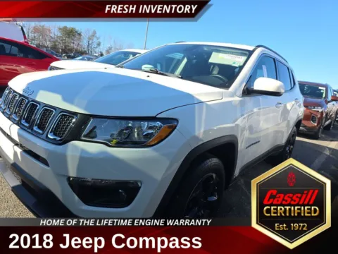 White 2018 Jeep Compass Latitude for sale in Cedar Rapids, IA
