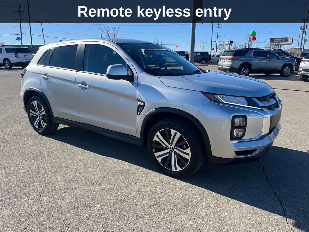 2025 Mitsubishi Outlander Sport ES - Photo 9