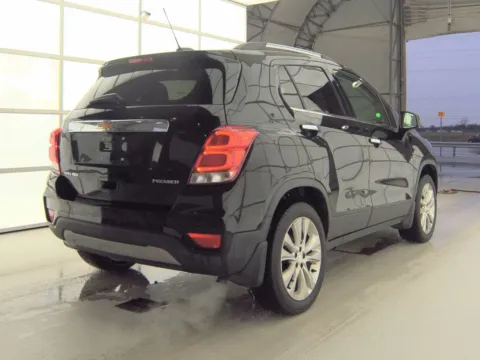 More photos of 2019 Chevrolet Trax Premier at Cassill Motors, IA