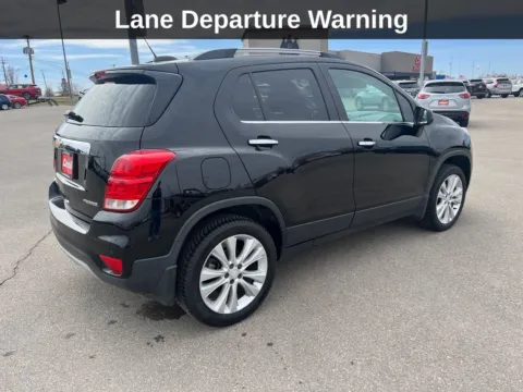 More photos of 2019 Chevrolet Trax Premier at Cassill Motors, IA