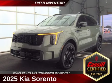 Green 2025 Kia Sorento X-Line SX for sale in Cedar Rapids, IA