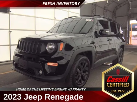 Black 2023 Jeep Renegade Altitude for sale in Cedar Rapids, IA
