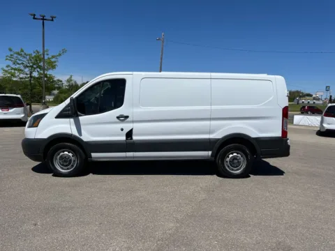 More photos of 2016 Ford Transit-250 at Cassill Motors, IA