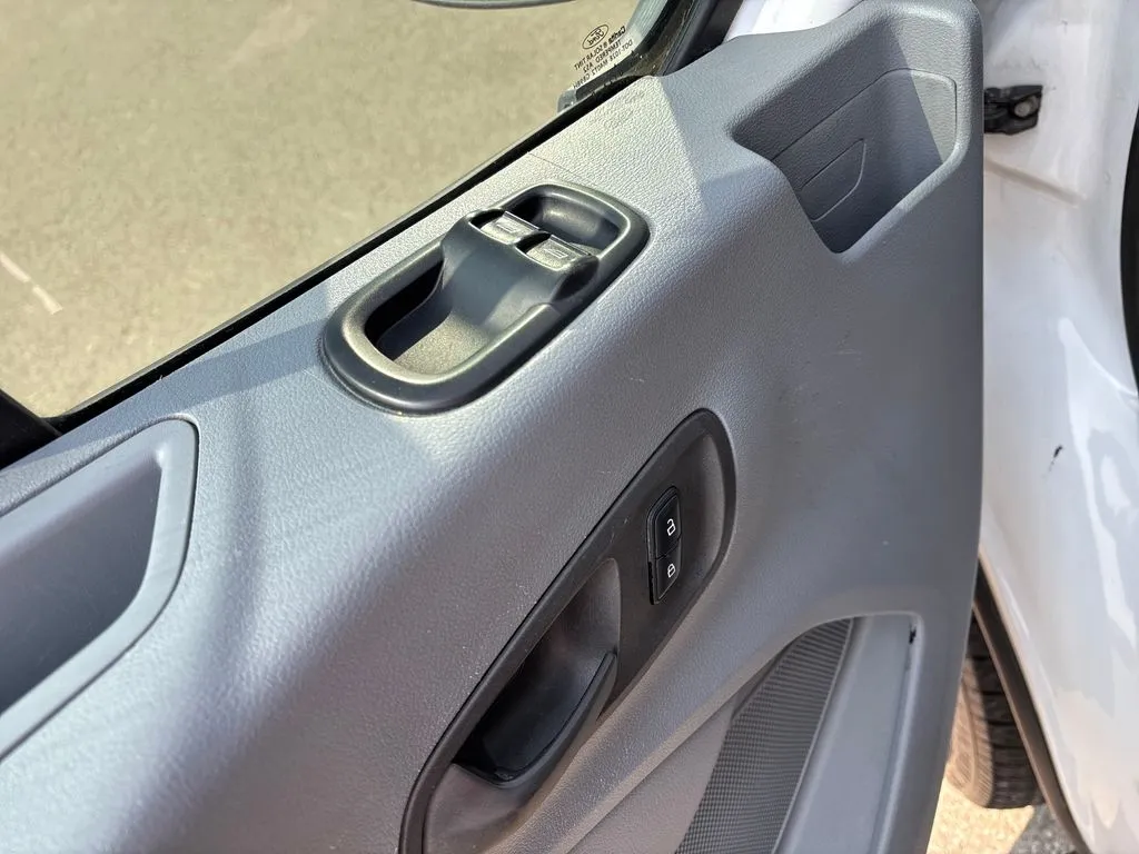 2016 Ford Transit Base - Photo 13
