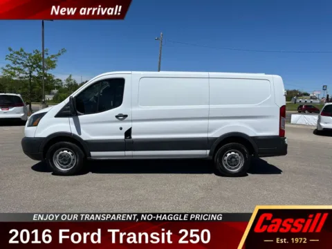 White 2016 Ford Transit-250 for sale in Cedar Rapids, IA