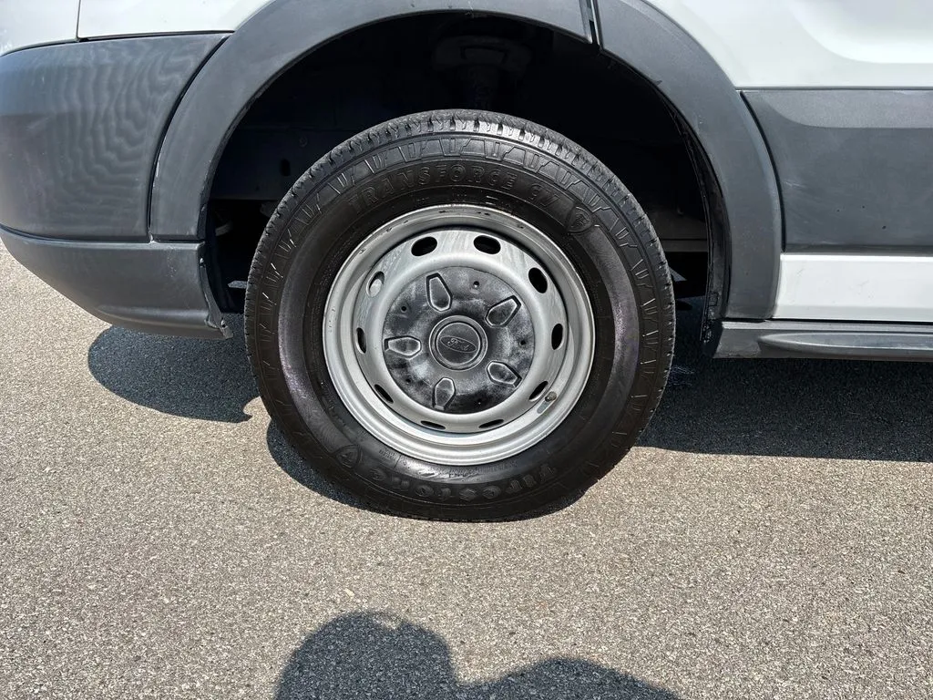 2016 Ford Transit Base - Photo 27