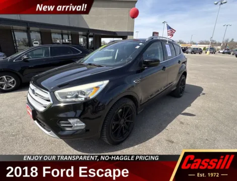 Black 2018 Ford Escape Titanium for sale in Cedar Rapids, IA