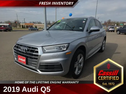 Silver 2019 Audi Q5 2.0T Premium for sale in Cedar Rapids, IA