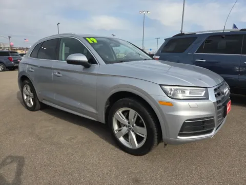 Another view of 2019 Audi Q5 2.0T Premium for sale in Cedar Rapids, IA at Cassill Motors
