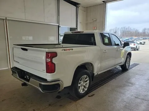 More photos of 2023 Chevrolet Silverado 1500 LT at Cassill Motors, IA