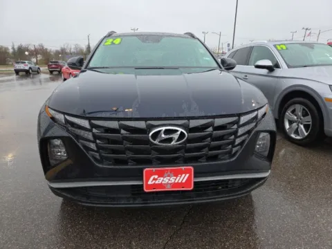 More photos of 2024 Hyundai Tucson Hybrid SEL Convenience at Cassill Motors, IA