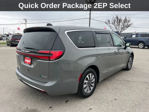More photos of 2025 Chrysler Pacifica Hybrid Select at Cassill Motors, IA