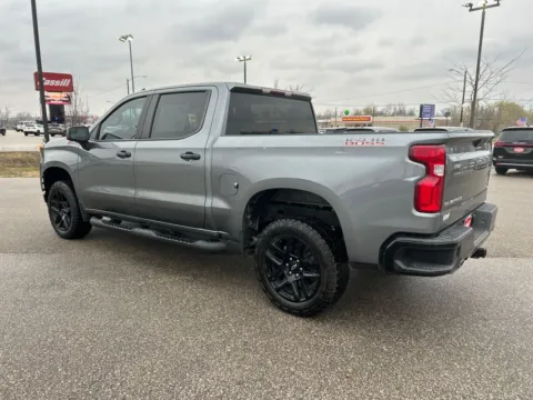 More photos of 2021 Chevrolet Silverado 1500 LT Trail Boss at Cassill Motors, IA