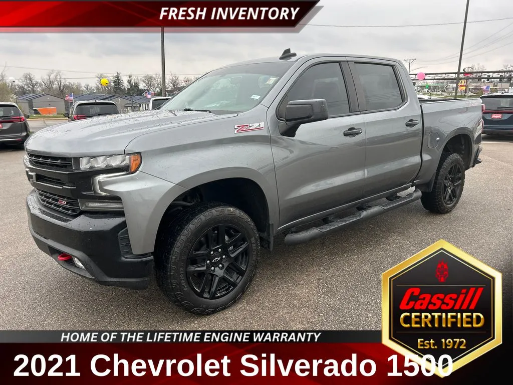 Unknown 2021 Chevrolet Silverado 1500 LT Trail Boss for sale in Cedar Rapids, IA