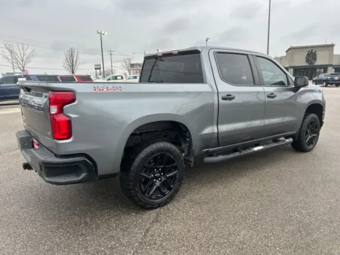 More photos of 2021 Chevrolet Silverado 1500 LT Trail Boss at Cassill Motors, IA