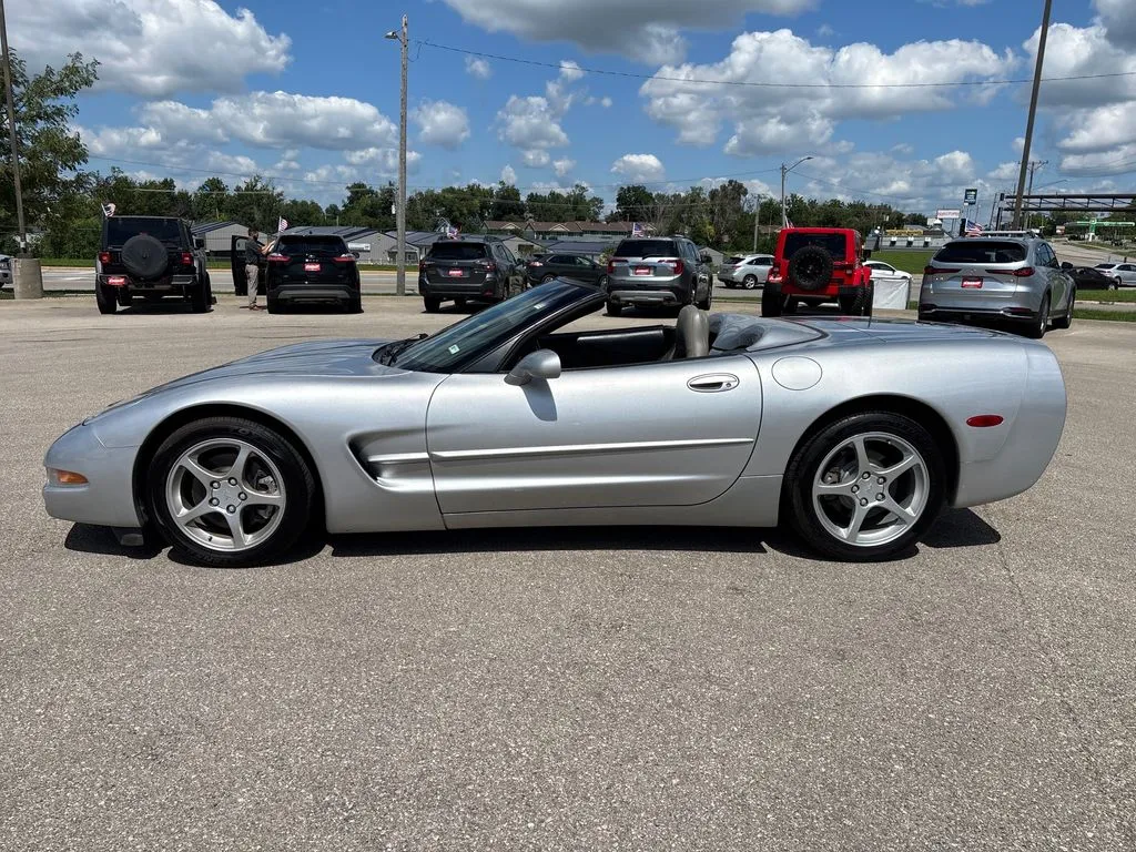 2001 Chevrolet Corvette Base - Photo 29