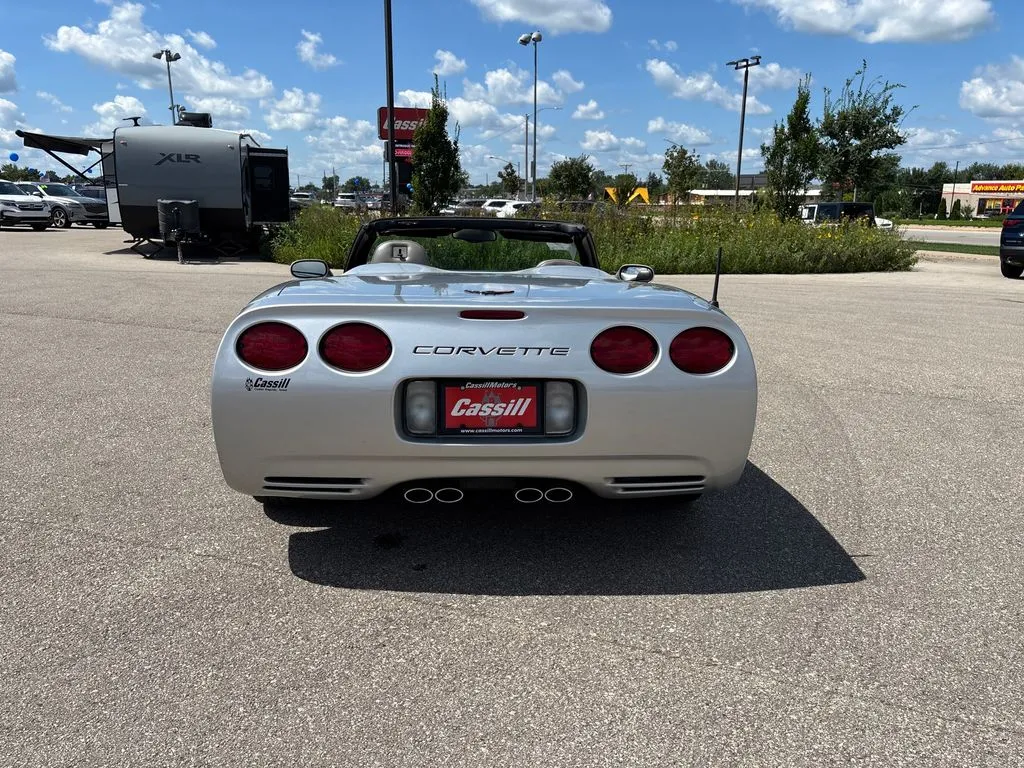 2001 Chevrolet Corvette Base - Photo 31