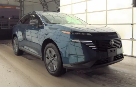 Photos of 2025 Nissan Murano SL for sale in Cedar Rapids, IA at Cassill Motors