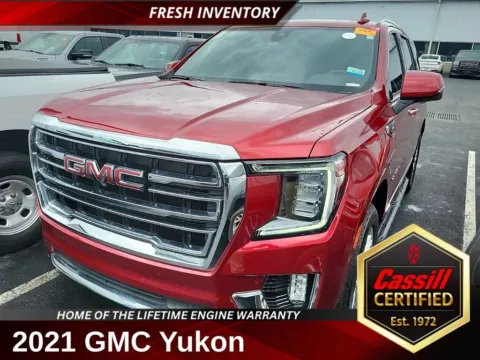 Red 2021 GMC Yukon SLT for sale in Cedar Rapids, IA