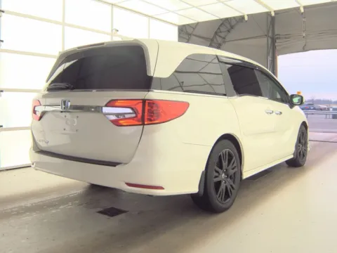 More photos of 2019 Honda Odyssey EX-L at Cassill Motors, IA