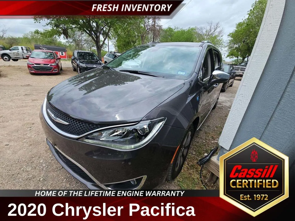 Gray 2020 Chrysler Pacifica Hybrid Limited for sale in Cedar Rapids, IA
