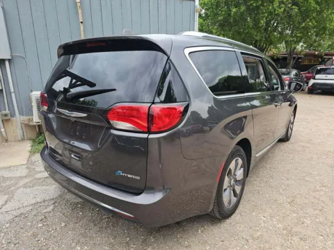 Photos of 2020 Chrysler Pacifica Hybrid Limited for sale in Cedar Rapids, IA at Cassill Motors