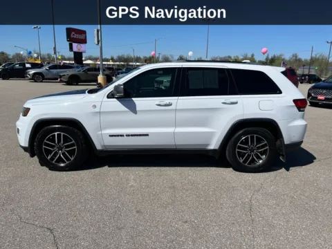 Photos of 2020 Jeep Grand Cherokee Trailhawk for sale in Cedar Rapids, IA at Cassill Motors