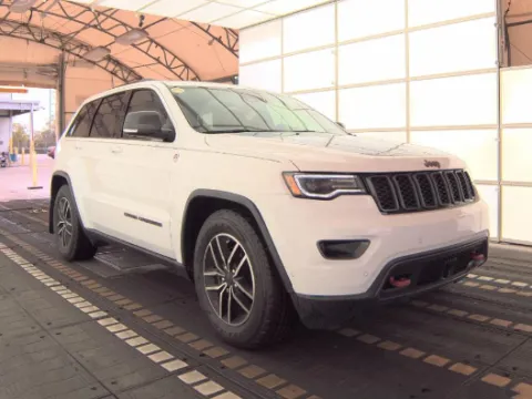 Photos of 2020 Jeep Grand Cherokee Trailhawk for sale in Cedar Rapids, IA at Cassill Motors