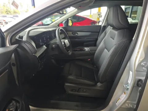 More photos of 2025 Nissan Murano SL at Cassill Motors, IA