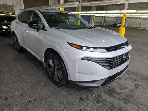 More photos of 2025 Nissan Murano SL at Cassill Motors, IA