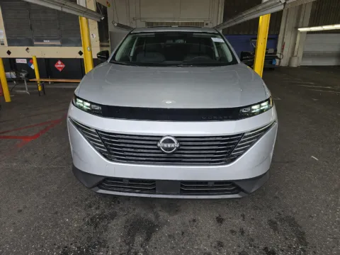 Photos of 2025 Nissan Murano SL for sale in Cedar Rapids, IA at Cassill Motors