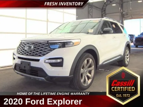 White 2020 Ford Explorer Platinum for sale in Cedar Rapids, IA