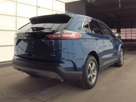 More photos of 2024 Ford Edge SEL at Cassill Motors, IA
