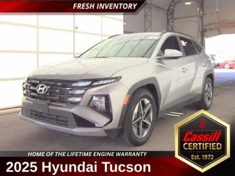 Silver 2025 Hyundai Tucson SEL Convenience for sale in Cedar Rapids, IA