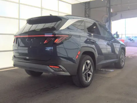 More photos of 2025 Hyundai Tucson SEL Convenience at Cassill Motors, IA