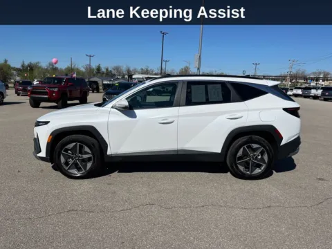 Another view of 2025 Hyundai Tucson SEL Convenience for sale in Cedar Rapids, IA at Cassill Motors