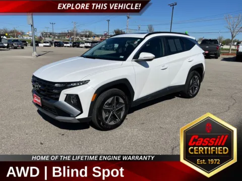 White 2025 Hyundai Tucson SEL Convenience for sale in Cedar Rapids, IA