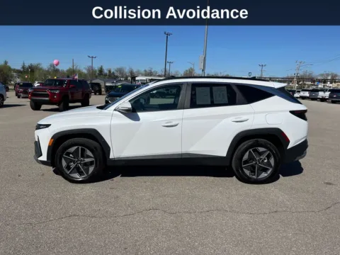 Photos of 2025 Hyundai Tucson SEL Convenience for sale in Cedar Rapids, IA at Cassill Motors