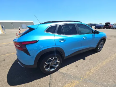 More photos of 2025 Chevrolet Trax LT at Cassill Motors, IA