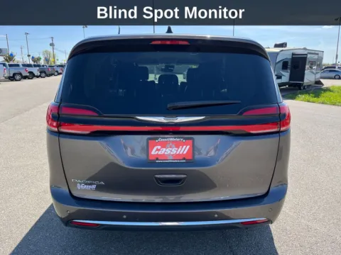 More photos of 2023 Chrysler Pacifica Touring L at Cassill Motors, IA