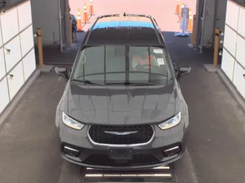 More photos of 2023 Chrysler Pacifica Touring L at Cassill Motors, IA