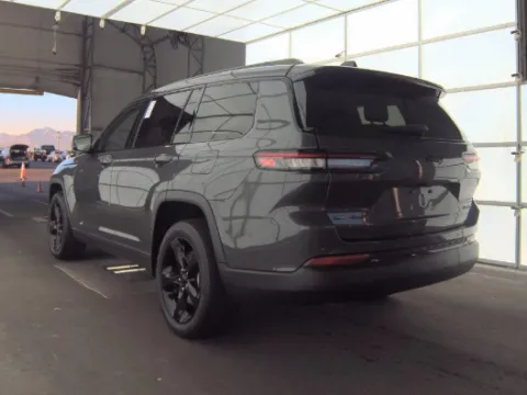 More photos of 2023 Jeep Grand Cherokee L Limited at Cassill Motors, IA