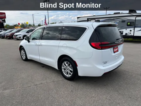 Another view of 2023 Chrysler Pacifica Touring L for sale in Cedar Rapids, IA at Cassill Motors