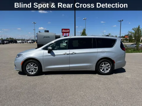 Another view of 2023 Chrysler Pacifica Touring L for sale in Cedar Rapids, IA at Cassill Motors