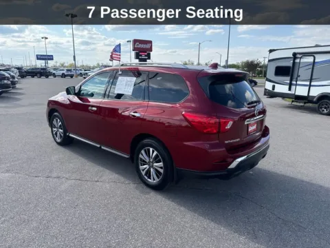 Another view of 2019 Nissan Pathfinder SL for sale in Cedar Rapids, IA at Cassill Motors